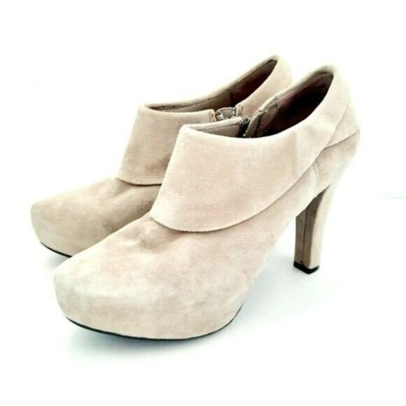 MTNY Laser Genuine Suede High Heel Shoe Bootie Sz 7.5 M - Picture 2 of 11